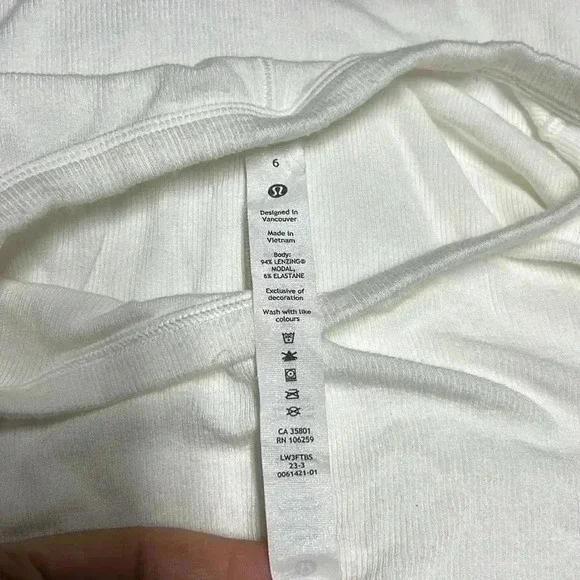 Lululemon White Shirt Size 6 - Picture 5 of 5